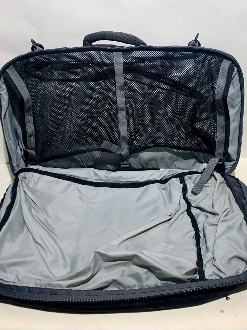 Eddie Bauer compact sling